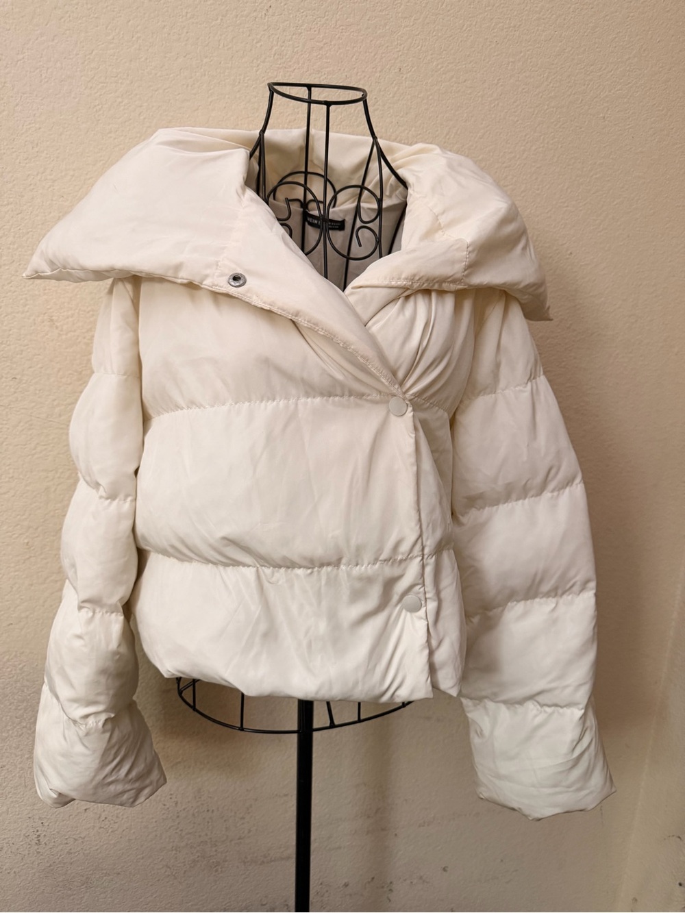 SHEIN BAE XS Cropped Puffer Jacket White Cream Wrap Asymmetrical Snap Oversized